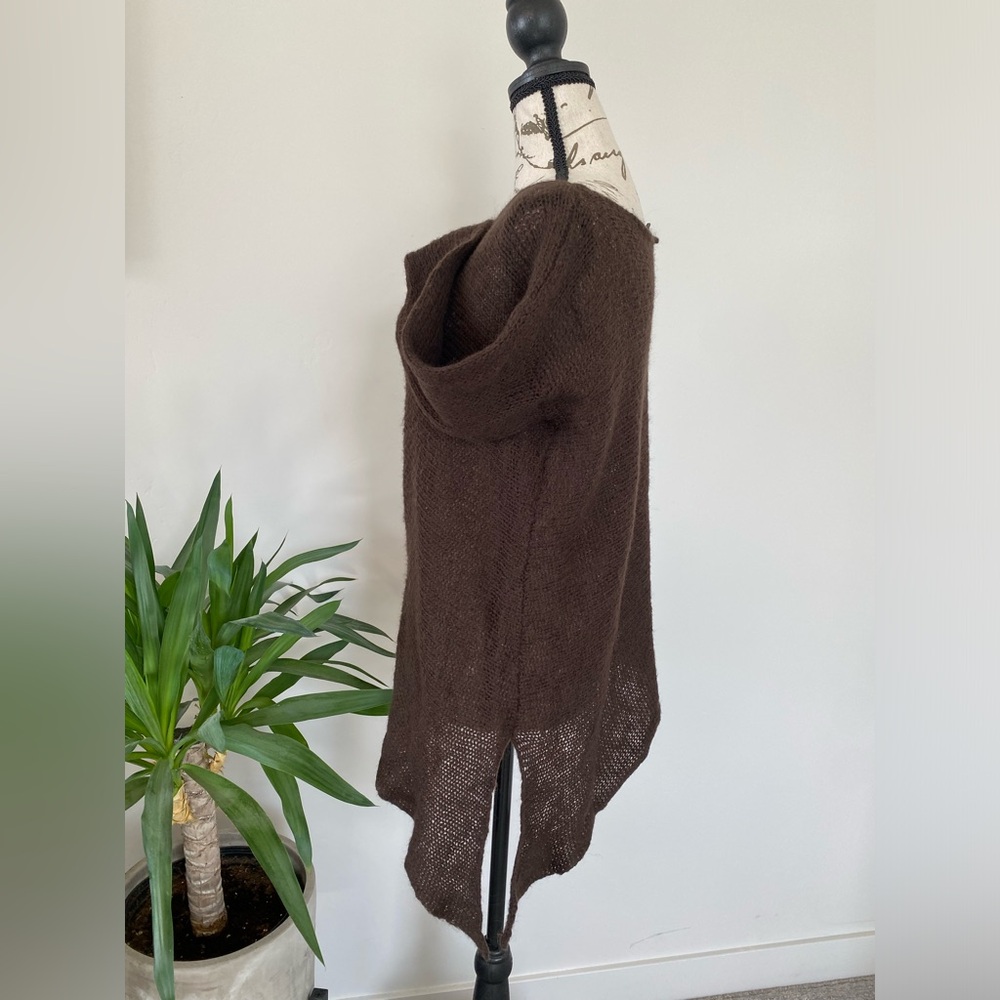 Wooden Ships High-Low Brown Sweater - Picture 2 of 4